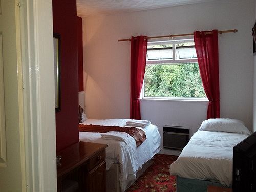 Red Lion Hotel Tredegar المظهر الخارجي الصورة