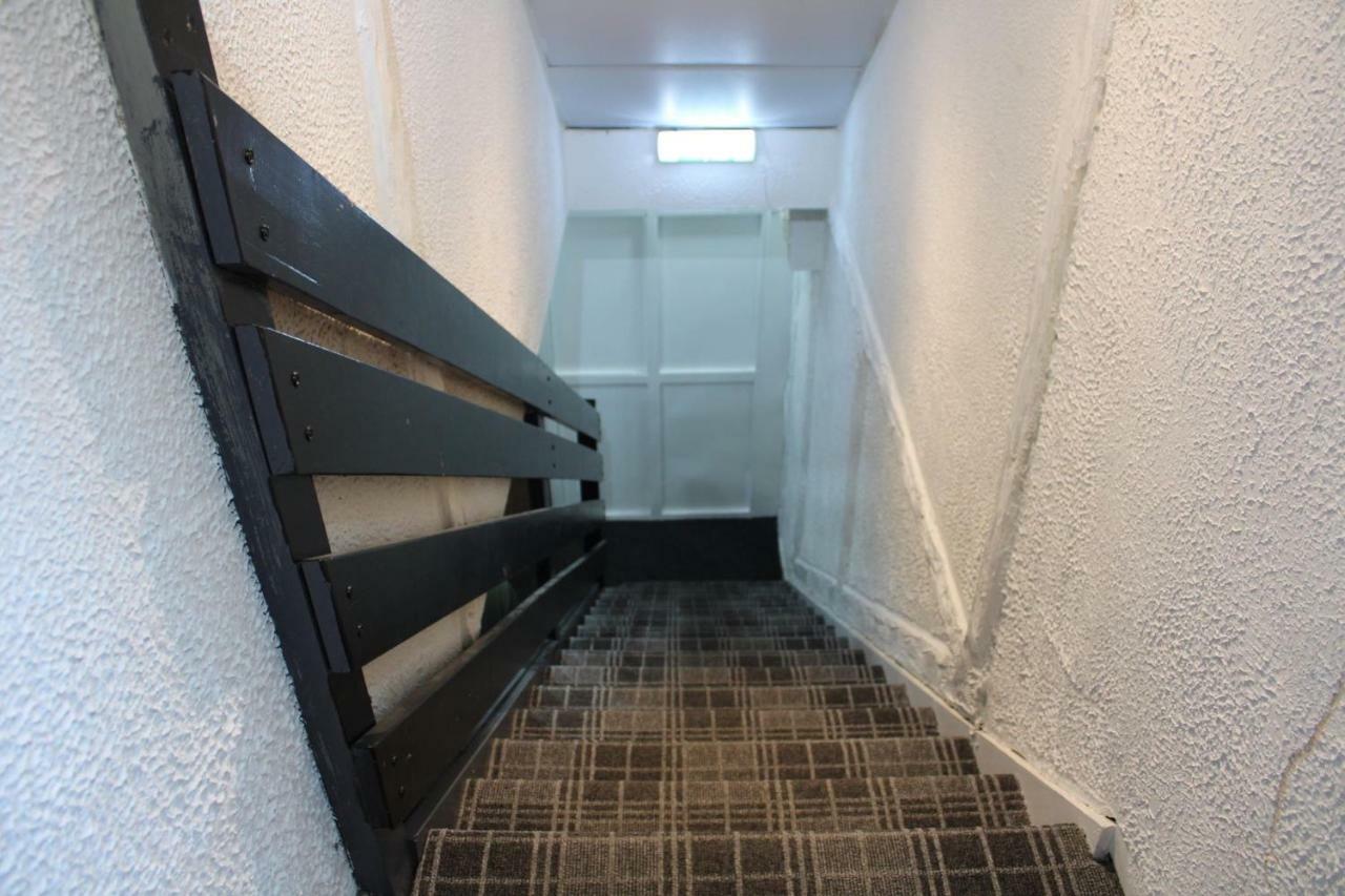 Red Lion Hotel Tredegar المظهر الخارجي الصورة
