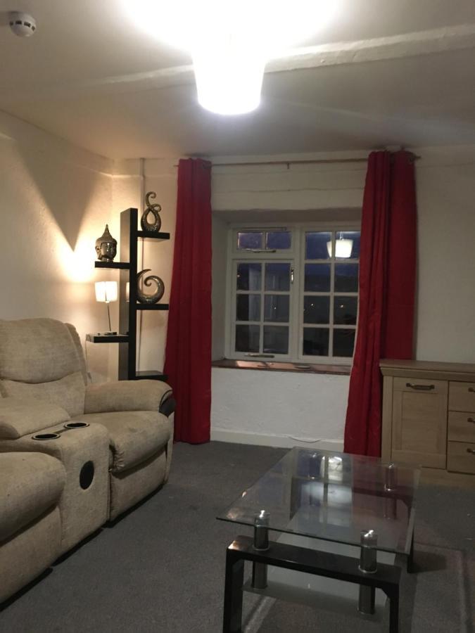 Red Lion Hotel Tredegar المظهر الخارجي الصورة